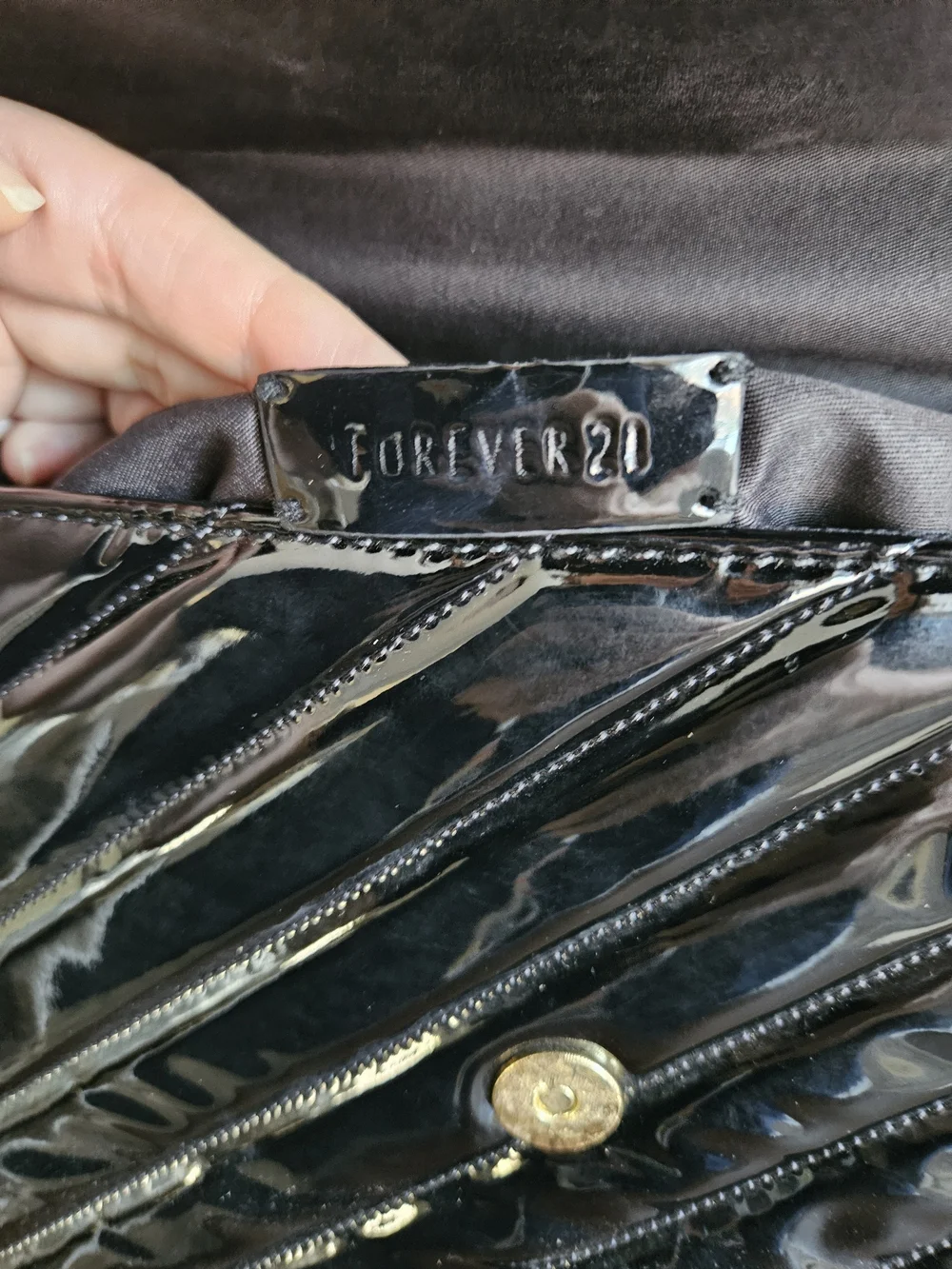 80s Style Faux Patent Leather Top-Handle Bag in Black